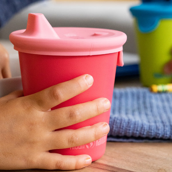 kid-s-cup-sippy-lid-2-pack-u5 10oz_kids_cup_straw_closeup_sippy_square.jpg