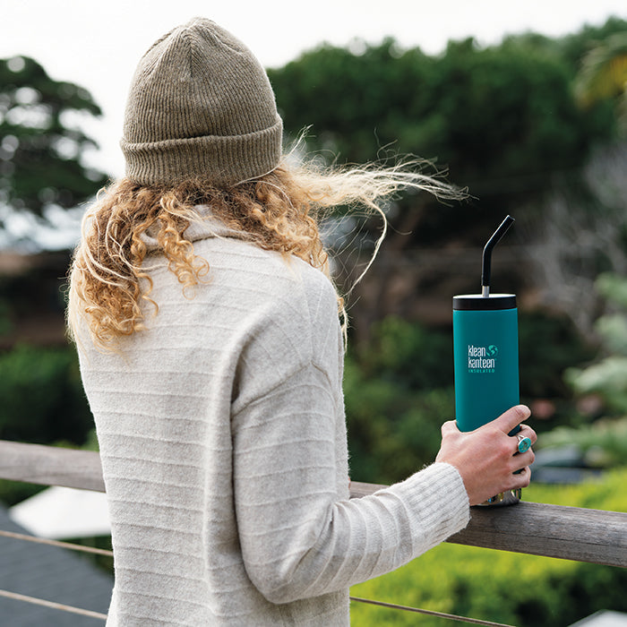 tkwide-straw-cap-g9 K20TKWPCC-EB-20pz-bottle-straw-cap_lifestyle.jpg