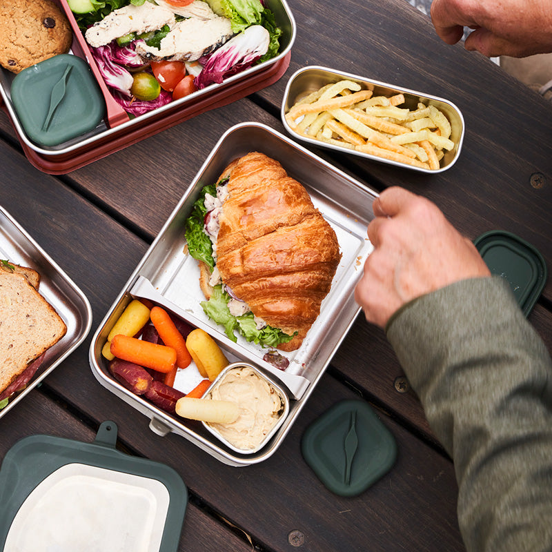 10oz-rise-food-box-snack-r0 rise_food_boxes_topdown_group_snack_square.jpg