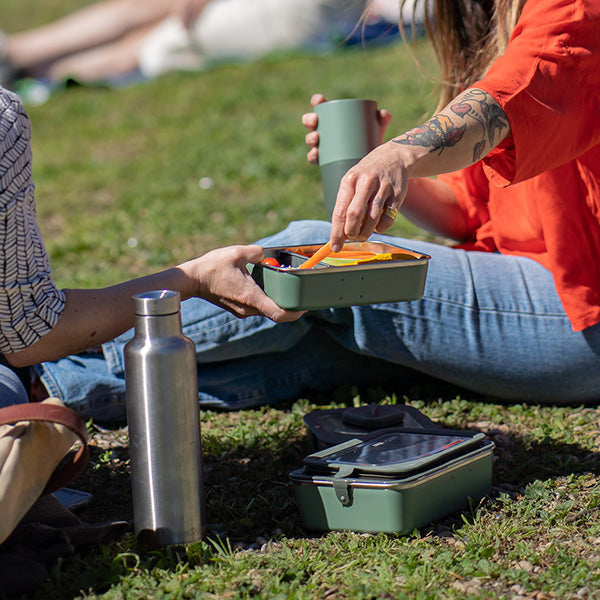 55oz-rise-food-box-big-meal-c0 rise_food_lunch_box_big_meal_sea_spray_picnic_square.jpg
