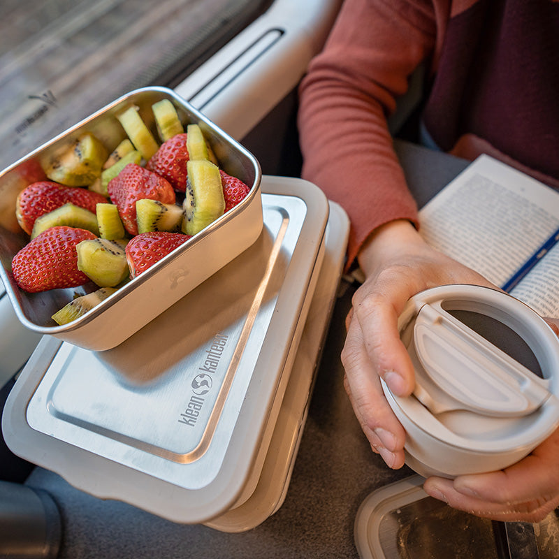 23oz-rise-food-box-lunch-o7 rise_food_lunch_box_lunch_tofu_train_fruit_tumbler_square.jpg
