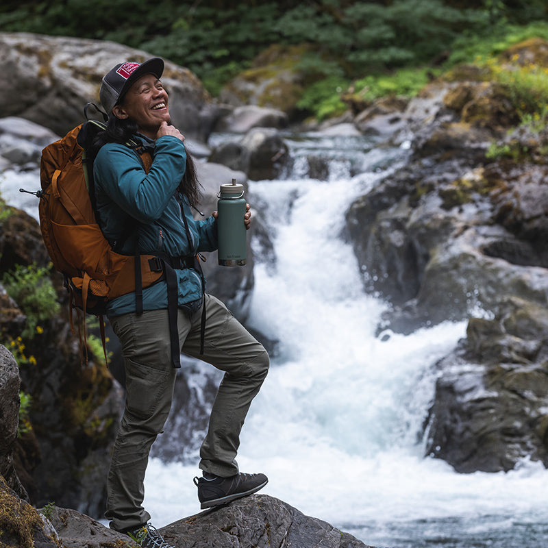 32oz-tkwide-with-twist-cap-s2 tkwide_32oz_insulated_bottle_twist_backpack_river_guy_square.jpg